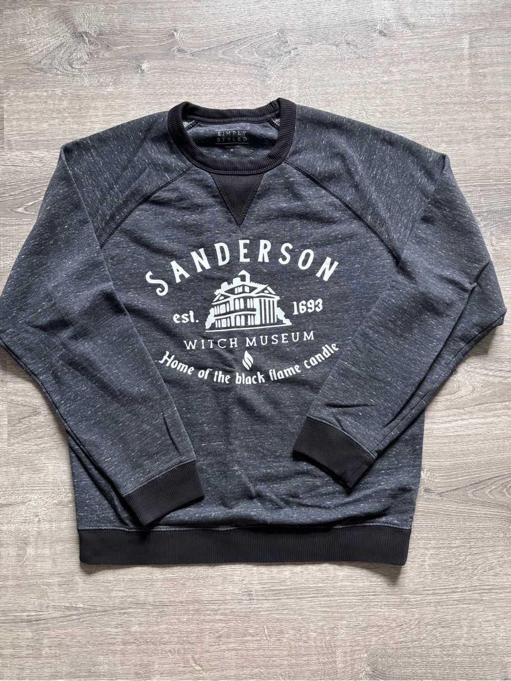 Sanderson Witch Museum Crewneck sweatshirt